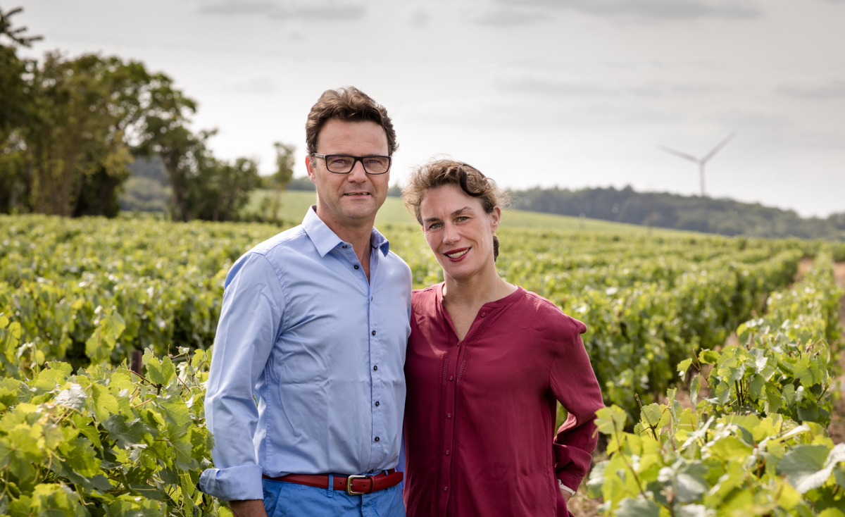 Céline et Frédéric Gueguen in the vines of domaine Gueguen a Chablis, Burgundy